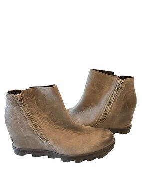 Sorel Joan of Arctic Wedge II Zip Quarry Waterproof Boots 10.5